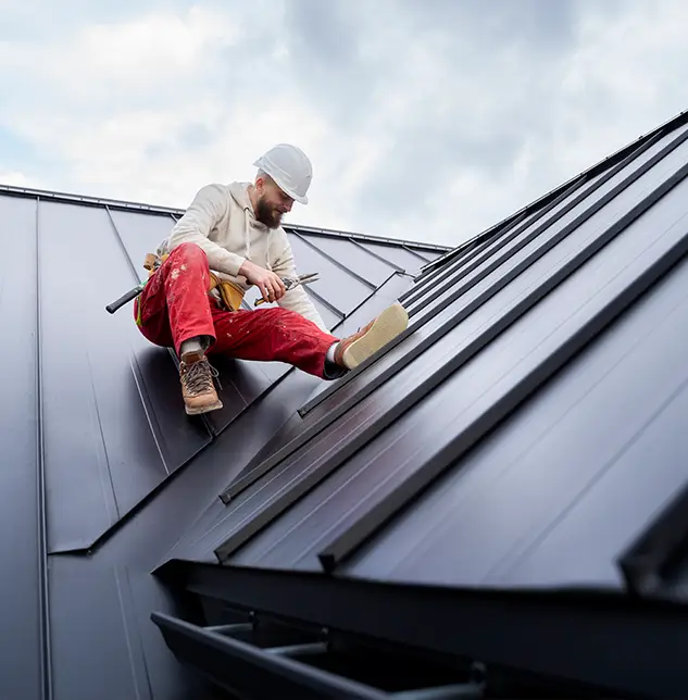 Reliable Roof Eaves Repair Company in Carol Stream, IL: Protecting Your Home's Edge