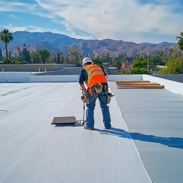 Why Carol Stream Property Owners Trust Carol Stream Roofing Pro for Flat Roofing?