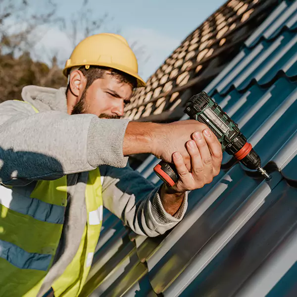 Why Carol Stream Property Owners Choose Carol Stream Roofing Pro for Metal Roof Replacement?